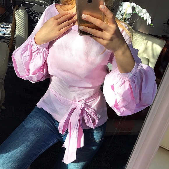 LAST ONE ‼️ S/S Pink Wrap Puffy Sleeve Blouse 👚 - Picture 2 of 8